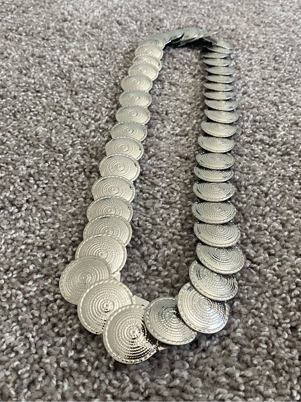 Vintage silver-tone metal coin and disc stretch waist belt, XL